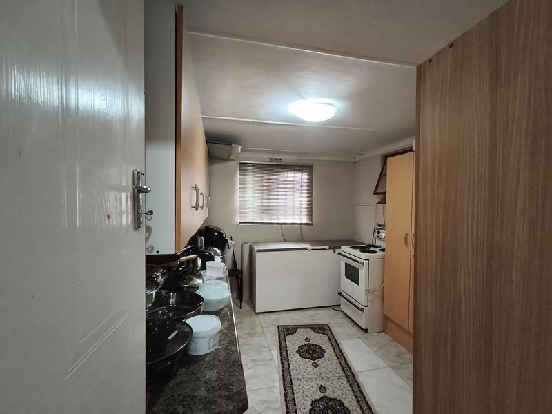 7 Bedroom Property for Sale in Southernwood Eastern Cape